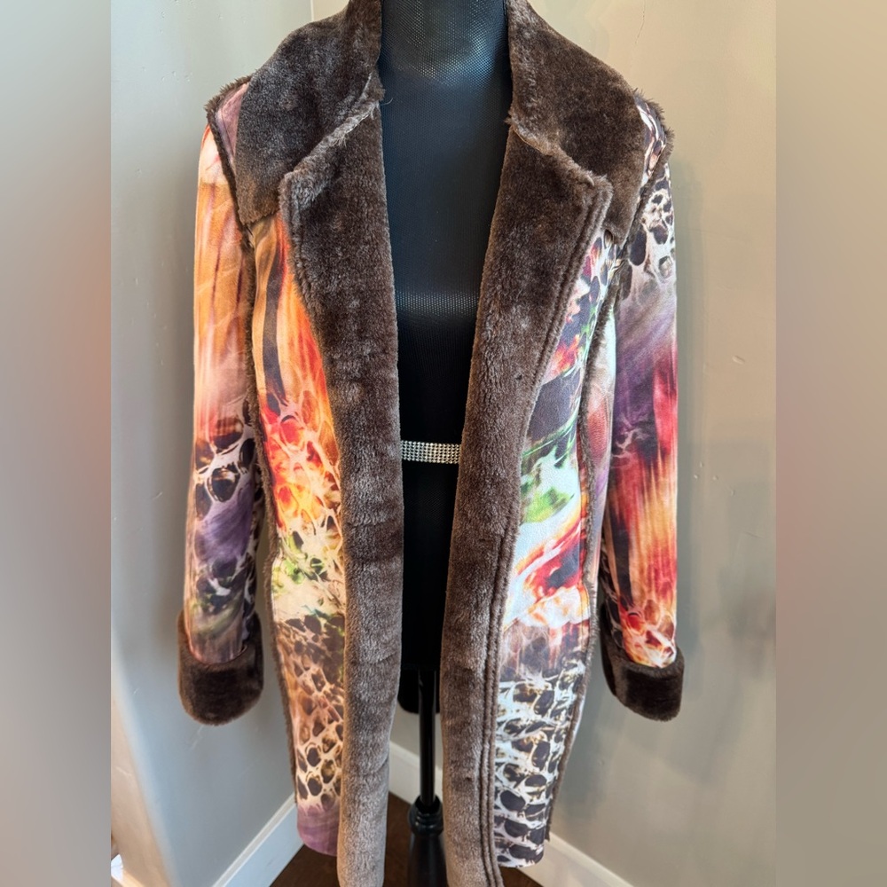 Multicolor Teddy Jacket - Picture 5 of 16